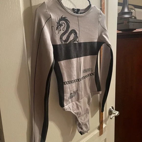 Maniere De Voir Dragon Print Bodysuit - Black and Gray - Picture 4 of 8